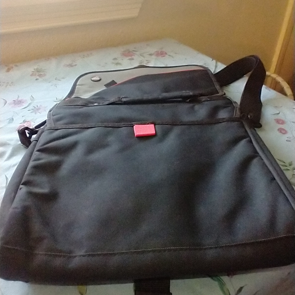 Bag computer - Picture 3 of 5